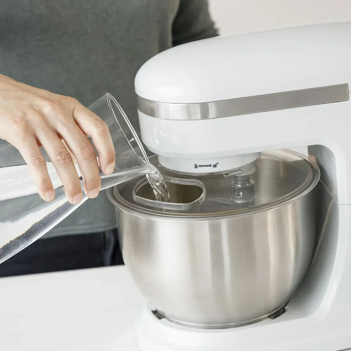 V4H583F1E5DA9E27FC21E111D8F5B10355BR7166586P7